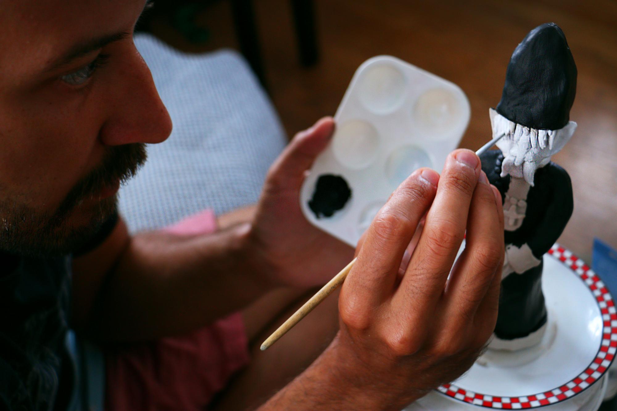 Фильмейкер из США снял мистический хоррор про монаха по мотивам песни DakhaBrakha